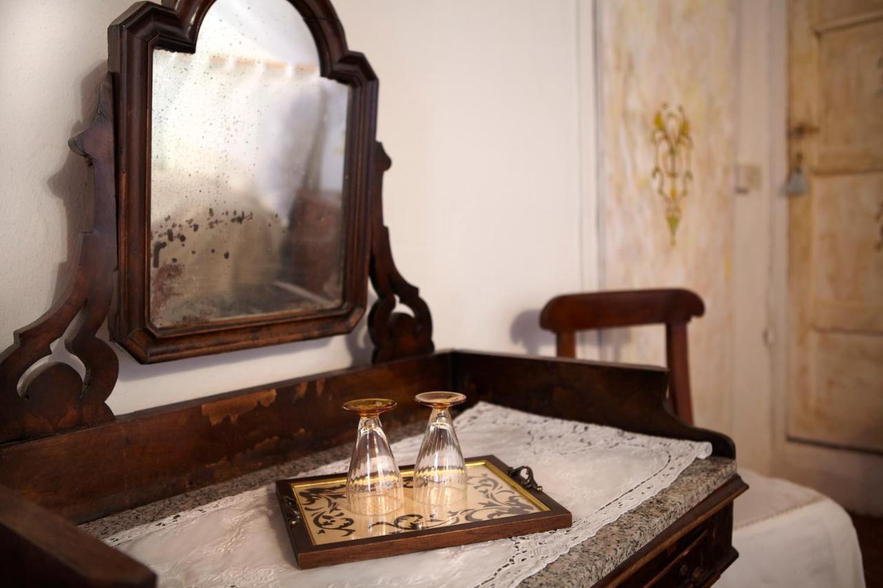 Antico Borgo Sanda Lago Maggiore Casalzuigno Dış mekan fotoğraf