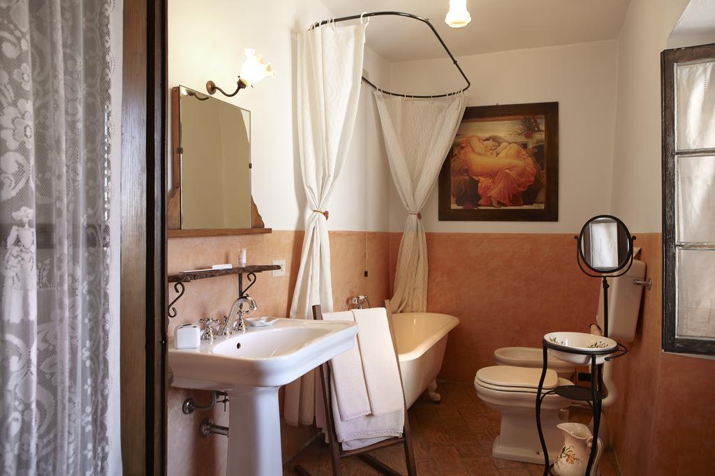 Antico Borgo Sanda Lago Maggiore Casalzuigno Dış mekan fotoğraf